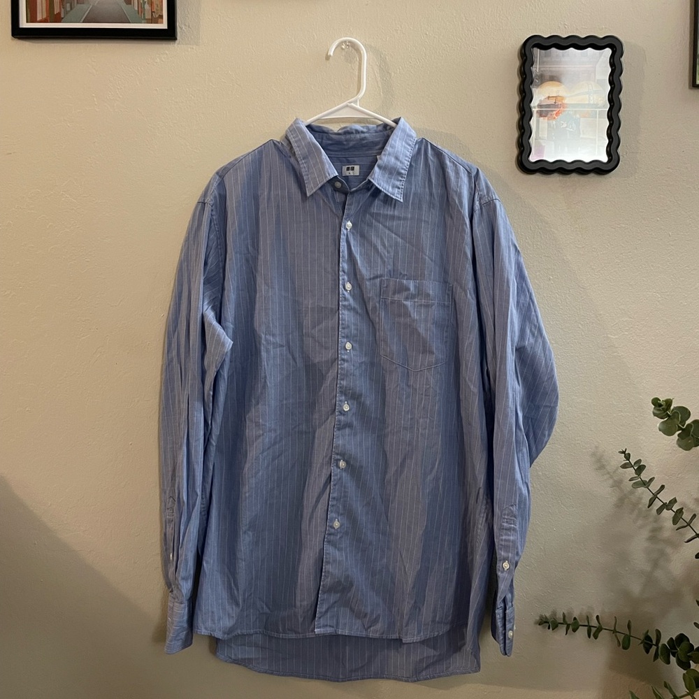 Uniqlo Men's Light Blue Striped Button Down Shirt
